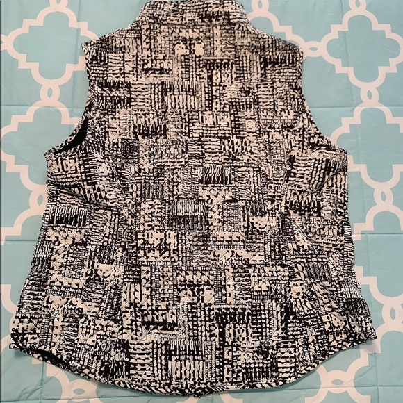 Winter Vest / black and white - Picture 2 of 7